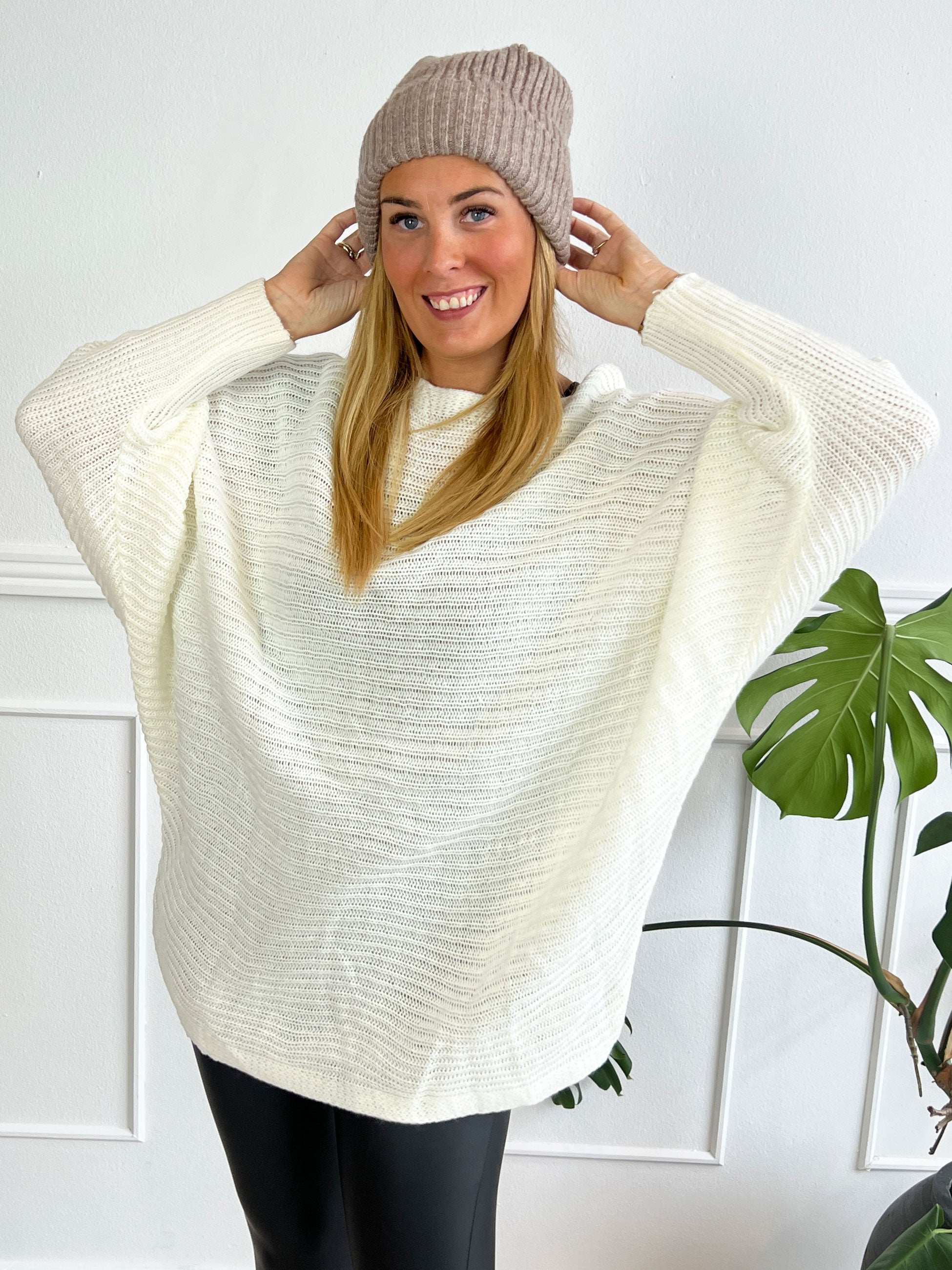 Gabbi - Oversized strik med flagermusærmer